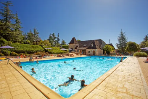 Camping Domaine de la Paille Basse - Soulliac, Dordogne, France