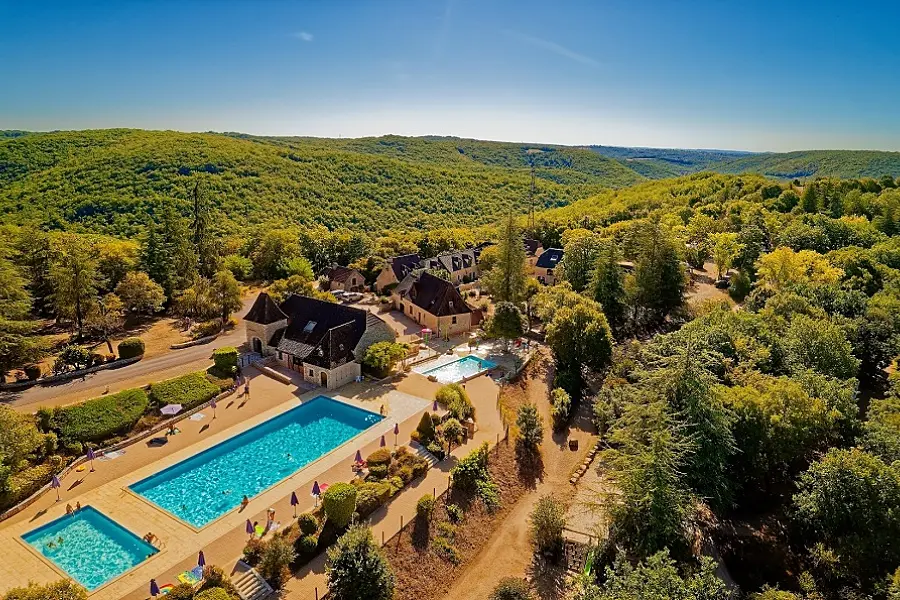 Camping Domaine de la Paille Basse - Soulliac, Dordogne, France