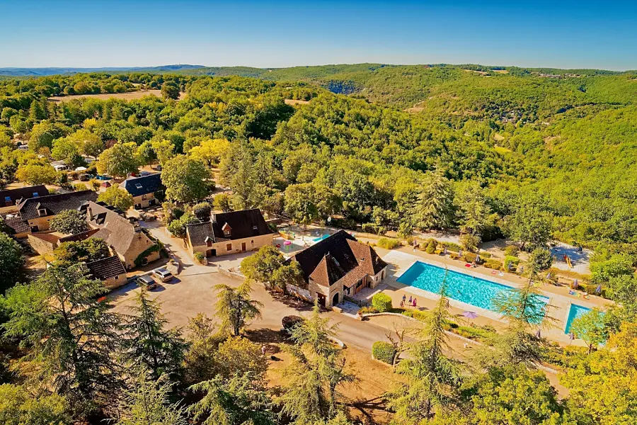 Camping Domaine de la Paille Basse - Soulliac, Dordogne, France