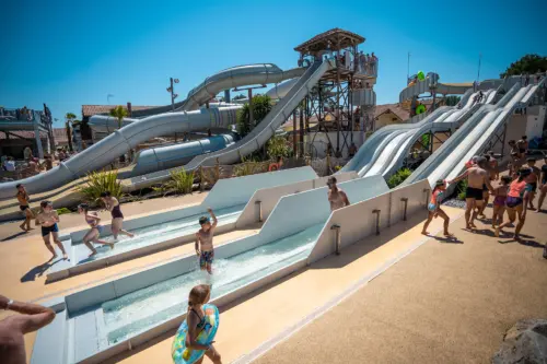 Camping Le Vieux Port - Messanges, Nouvelle-Aquitaine, Sud de la France