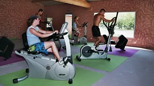 Camping Les 3 Lacs du Soleil - Trept, Rhône-Alpes, France