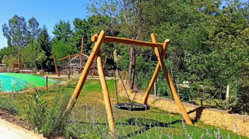 Camping Les Charmes - Saint-André-d'Allas, Dordogne, France